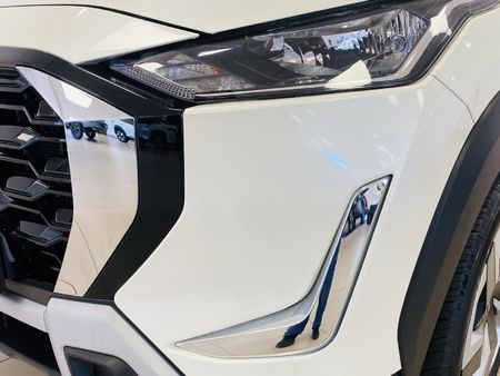 2026-Nissan-Magnite-10-Visia_17