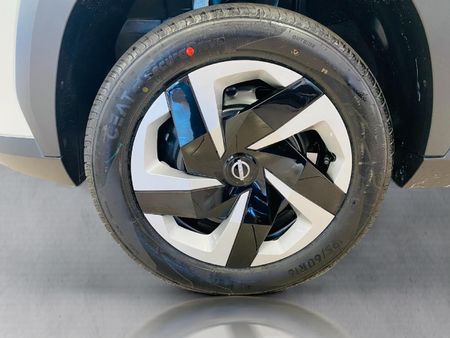 2026-Nissan-Magnite-10-Visia_19