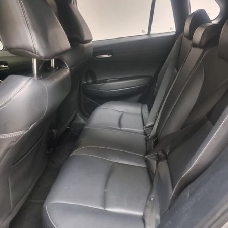 2021-Toyota-Corolla-Cross-18-XS-Hybrid_15