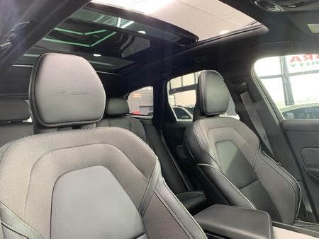 2020-Volvo-XC60-D5-R-Design-Auto-AWD_11
