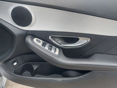 2017-Mercedes-Benz-C-Class-C-220-Bluetec-Auto_9