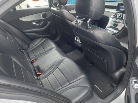 2017-Mercedes-Benz-C-Class-C-220-Bluetec-Auto_8