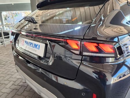 2026-Suzuki-Fronx-15-GL_11