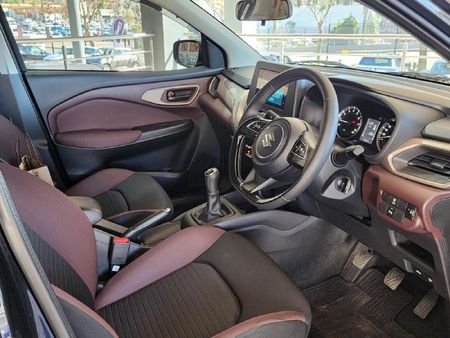 2026-Suzuki-Fronx-15-GL_7