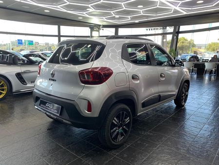 2024-Renault-Kwid-10-Climber_4