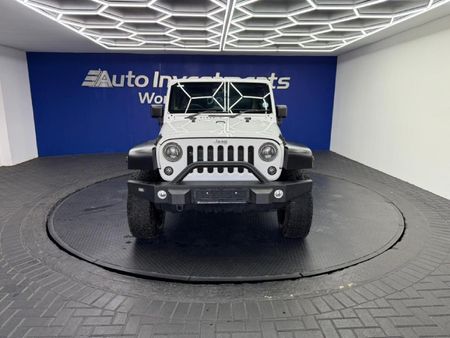 2018-Jeep-Wrangler-Unlimited-Sahara-36-V6-Auto_3