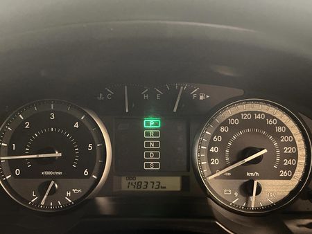 2019-Toyota-Land-Cruiser-200-45-D-V8-GX-Auto_2