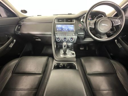 2018-Jaguar-E-Pace-D150-20D-110kW_1