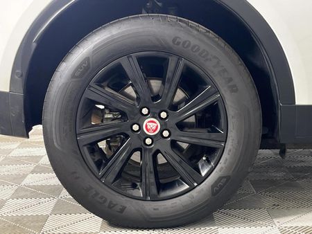 2018-Jaguar-E-Pace-D150-20D-110kW_7