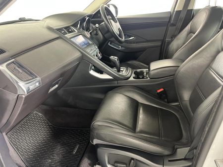 2018-Jaguar-E-Pace-D150-20D-110kW_8
