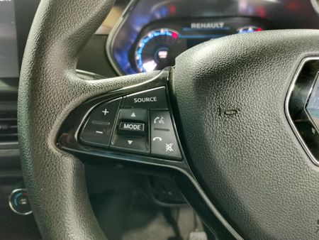 2023-Renault-Kiger-10-Energy-Zen-Auto_12