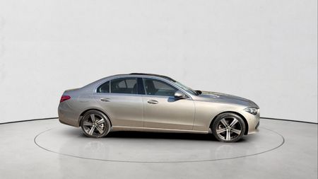 2023-Mercedes-Benz-C-Class-C-220d-Auto_6
