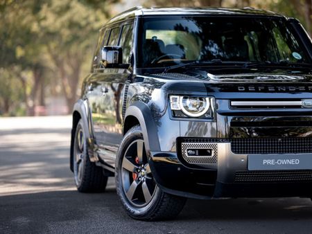 2021-Land-Rover-Defender-110-D300-X-221kW_17