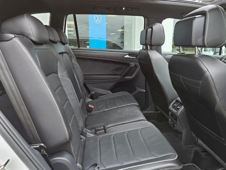 2026-Volkswagen-Tiguan-Allspace-14-TSI-R-Line-DSG-Auto_12