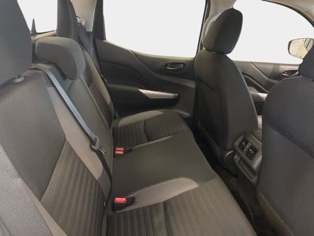 2026-Nissan-Navara-25D-LE-4x4-Double-Cab-Auto_9