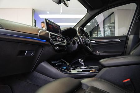 2023-BMW-X3-xDrive20d-M-Sport_13