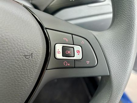 2026-Volkswagen-Polo-Vivo-14-Life_9