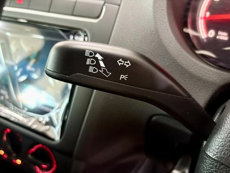 2026-Volkswagen-Polo-Vivo-14-Life_10