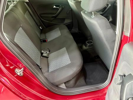2026-Volkswagen-Polo-Vivo-14-Life_13