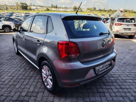 2022-Volkswagen-Polo-Vivo-14-Comfortline-5-dr_7
