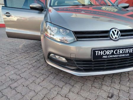2022-Volkswagen-Polo-Vivo-14-Comfortline-5-dr_8