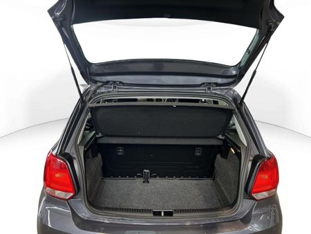 2025-Volkswagen-Polo-Vivo-16-Style_8