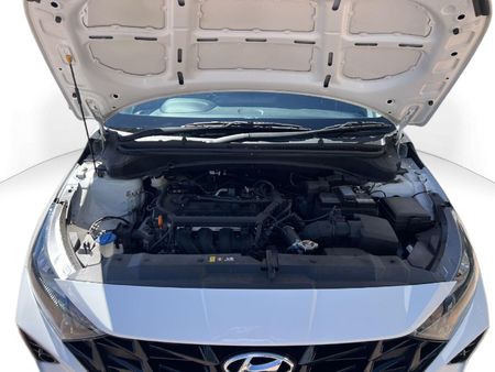 2023-Hyundai-i20-12-Fluid_8