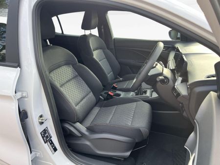 2026-MG-MG3-15-Comfort_13