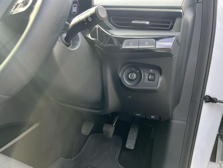2026-MG-MG3-15-Comfort_16