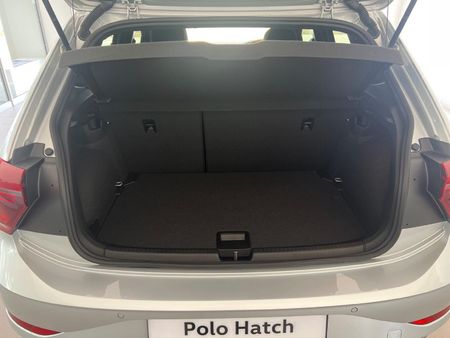 2026-Volkswagen-Polo-10-TSI-R-Line-Auto_9