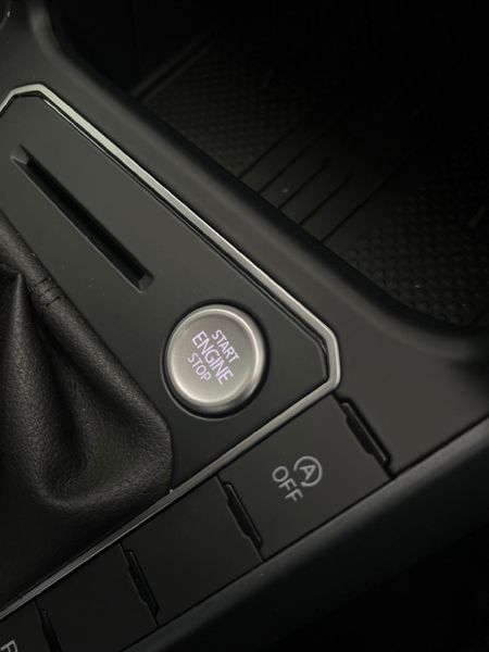 2026-Volkswagen-Polo-10-TSI-R-Line-Auto_19