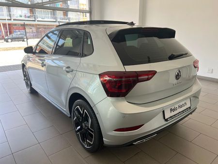 2026-Volkswagen-Polo-10-TSI-R-Line-Auto_4