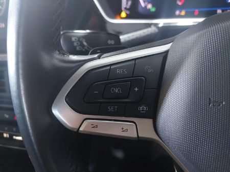 2021-Volkswagen-T-Cross-15-TSI-R-Line-Auto_8