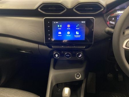 2026-Nissan-Magnite-10T-Acenta-Auto_11