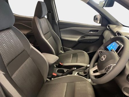 2026-Nissan-Magnite-10T-Acenta-Auto_7