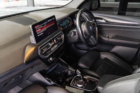 2023-BMW-X3-xDrive20d-M-Sport_11