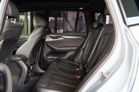 2023-BMW-X3-xDrive20d-M-Sport_16