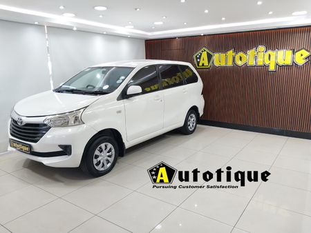 2019-Toyota-Avanza-15-SX_0