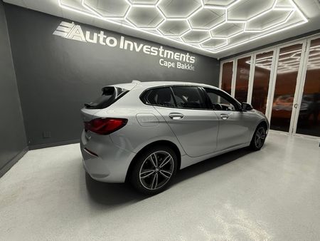 2021-BMW-1-Series-118i-Sport-Line_2