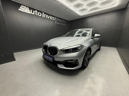 2021-BMW-1-Series-118i-Sport-Line_5