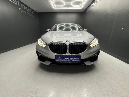 2021-BMW-1-Series-118i-Sport-Line_8