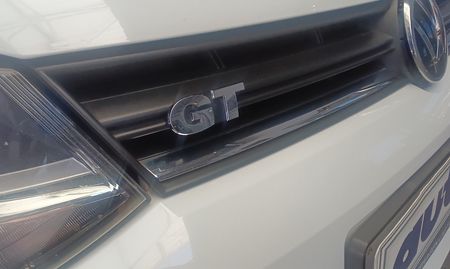 2023-Volkswagen-Polo-Vivo-10-TSI-GT-5-dr_5