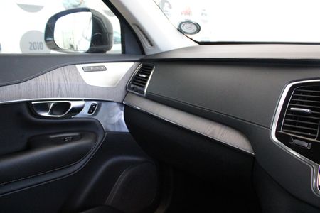2022-Volvo-XC90-T8-Twin-Engine-Inscription-AWD_13