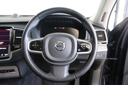 2022-Volvo-XC90-T8-Twin-Engine-Inscription-AWD_1