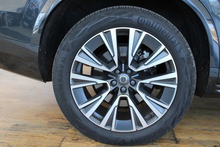 2022-Volvo-XC90-T8-Twin-Engine-Inscription-AWD_4