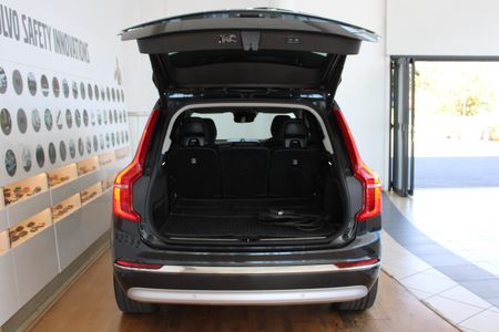 2022-Volvo-XC90-T8-Twin-Engine-Inscription-AWD_6