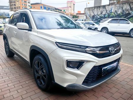 2024-Toyota-Urban-Cruiser-15-XR-Auto_1