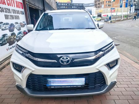 2024-Toyota-Urban-Cruiser-15-XR-Auto_2