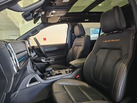 2025-Ford-Everest-30D-V6-Wildtrack-AWD-Auto_5