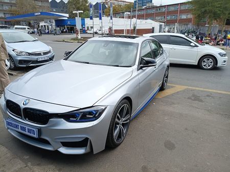 2018-BMW-3-Series-320d-M-Sport-Auto_1